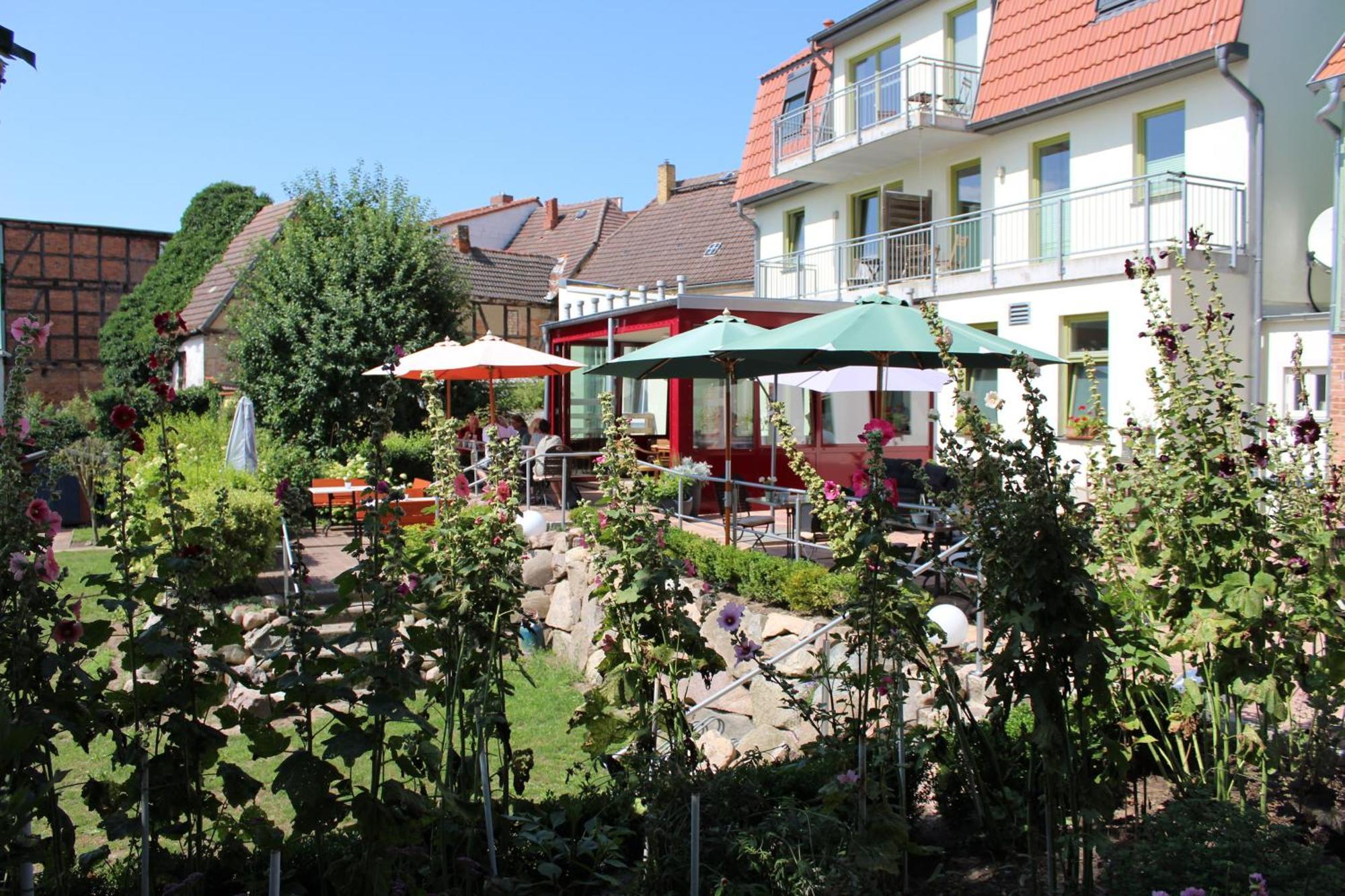 Schwalbennest Am Cafe Wunder Bar Apartment Bad Sulze Exterior photo